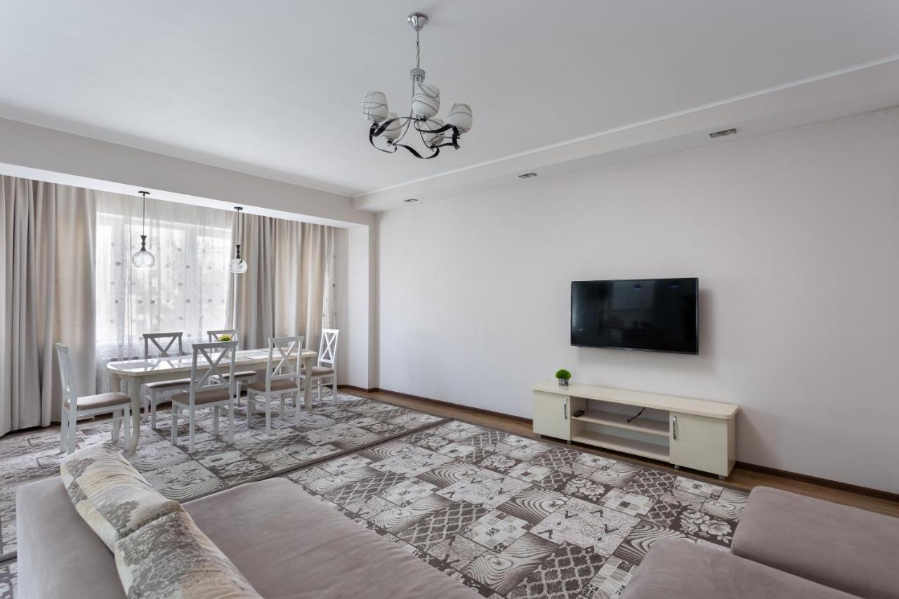 Oloy Apartment Tasjkent Buitenkant foto