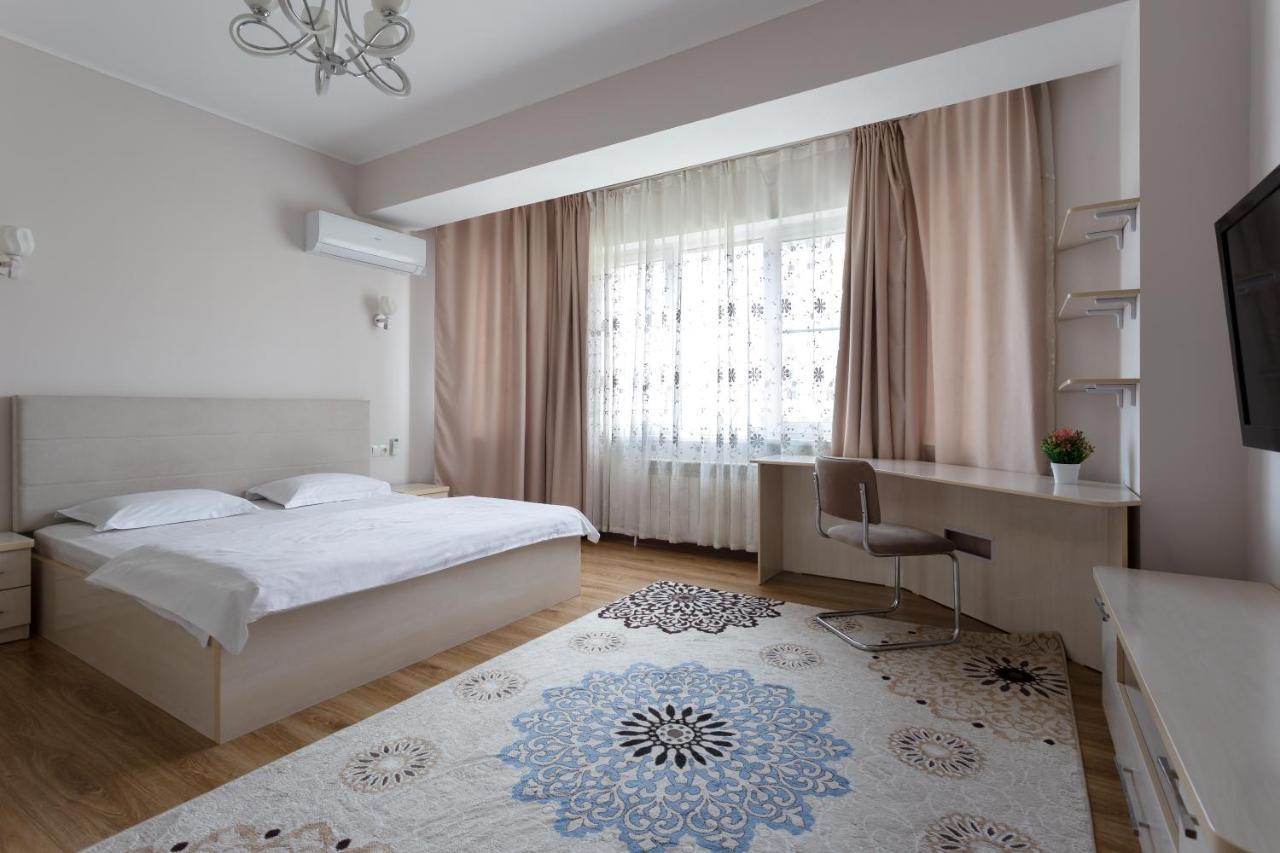 Oloy Apartment Tasjkent Buitenkant foto